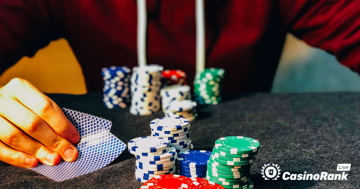 Dicas essenciais para os jogadores ganharem torneios de pôquer ao vivo